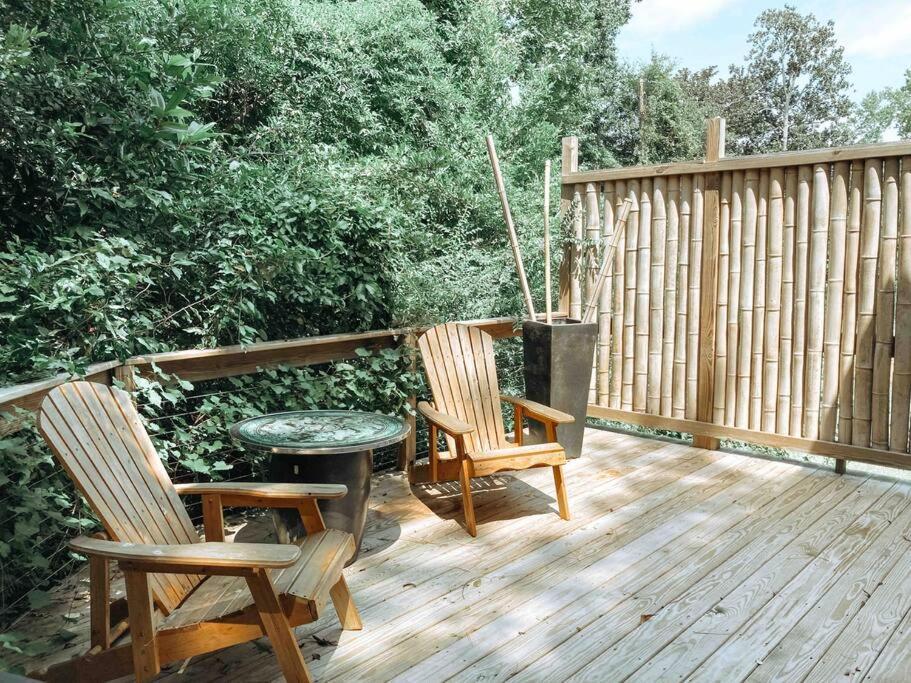 Modern Treehouse, Close To Downtown And Beach Wilmington Exterior photo
